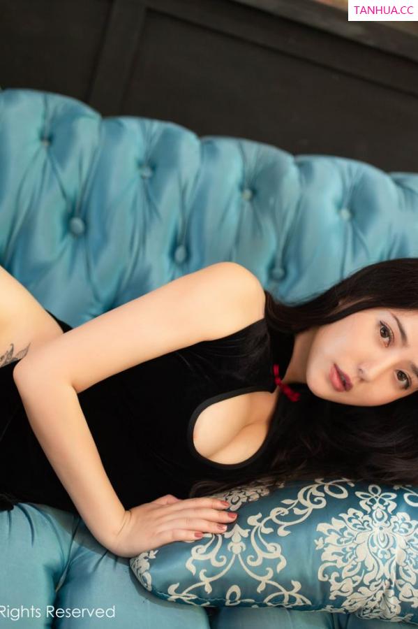 汤曼玲 玛鲁娜 [XIUREN]高清写真图 2019.08.22 Manuela玛鲁娜第23张图片